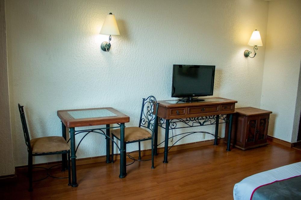 Collection O Hotel Quinta Antigua Lazaro Cardenas  Exterior photo