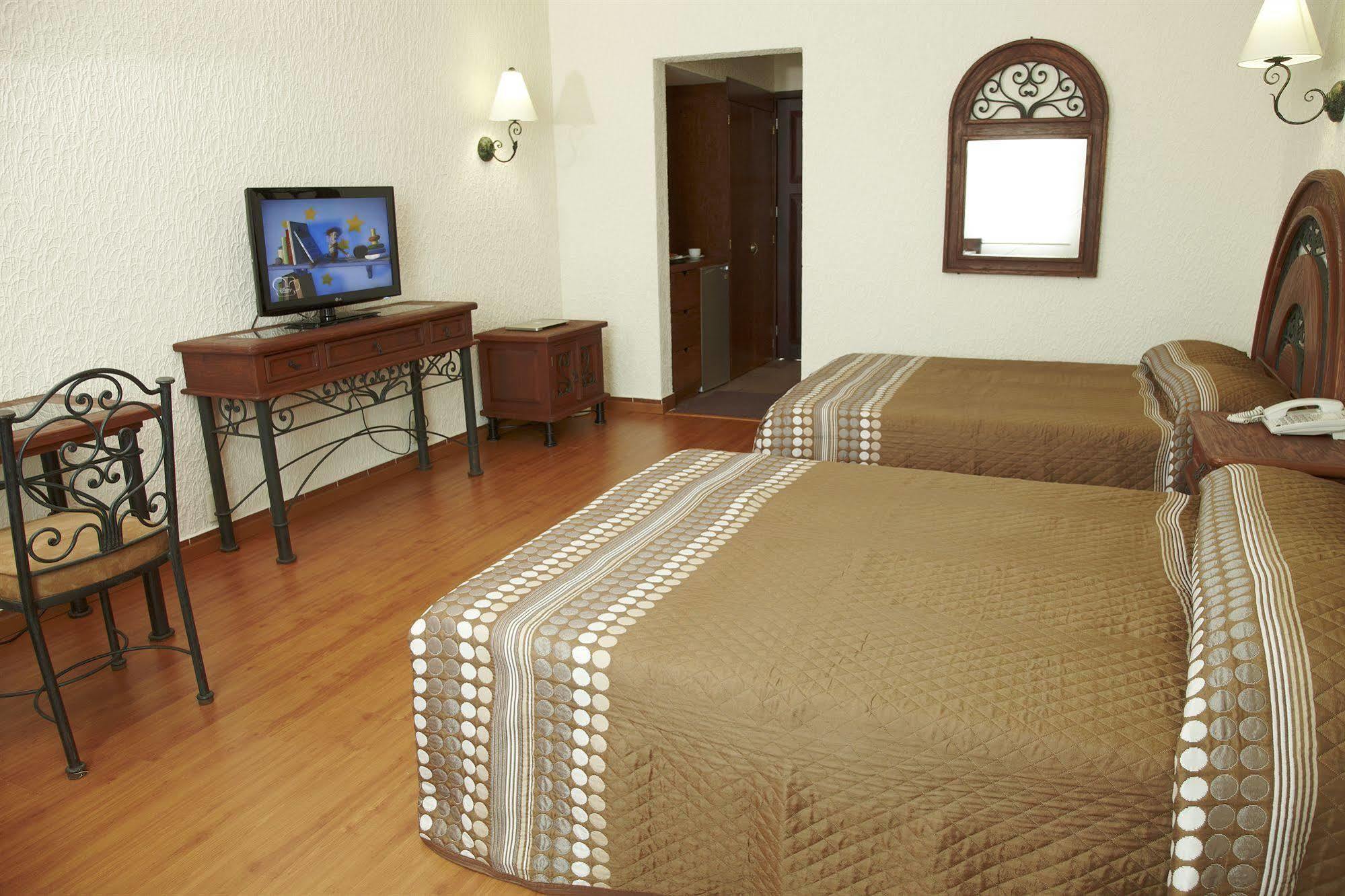 Collection O Hotel Quinta Antigua Lazaro Cardenas  Exterior photo